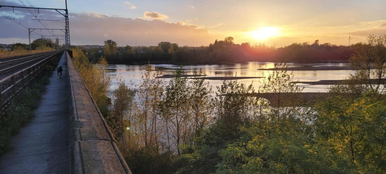 Apartamento Sur Les Bords De Loire Montlouis-sur-Loire Exterior foto